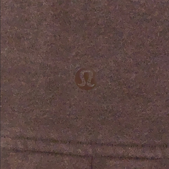 Lululemon size 4-6 jacket - Picture 3 of 4